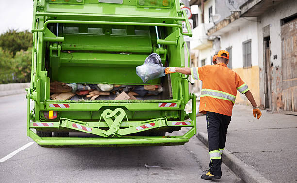 Best Hoarding Cleanup  in Warren, MI